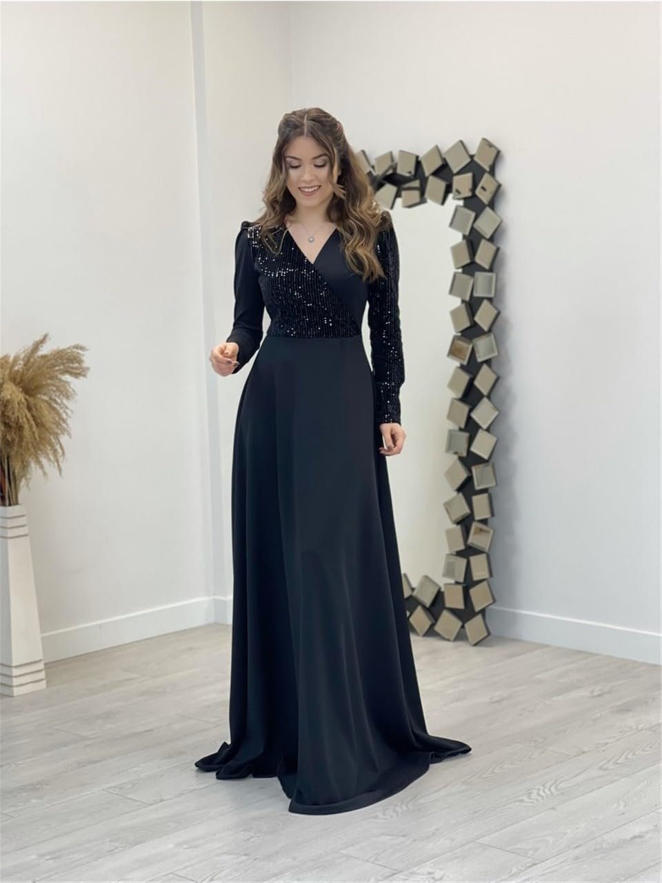 Thapnath Women Elegant Evening Bodycon Gown,Long Sleeve Sequin Bodice,Floor Length Black Formal Dress (In,Alpha,M,Regular,Black) - Image 6