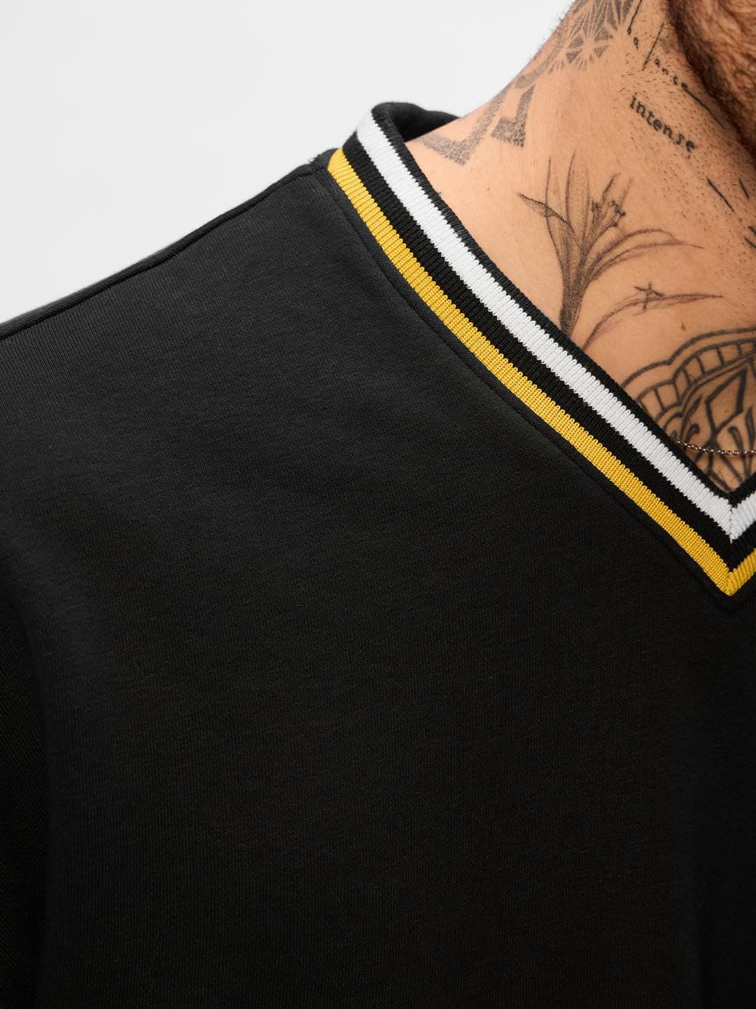 The Souled Store Originals : Tawny Men and Boys Long Sleeves V Neck Cotton Blend Oversized Sweatshirts - Image 3