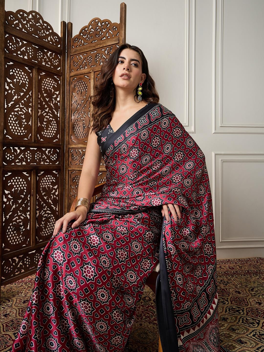 AKHILAM Women's Pink Crepe Ajrak Printed Saree With Unstitched Blouse (KAJRKH386002_RJ11) - Image 5