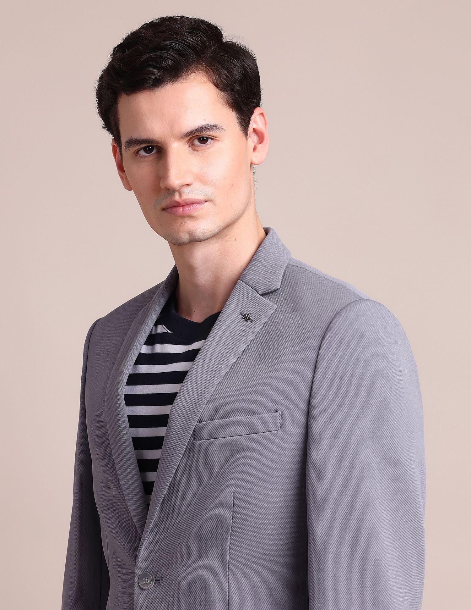 Arrow Men's Solid Full Sleeves Regular Fit Notch Lapel Collar Polyester Blazer Grey - Image 3