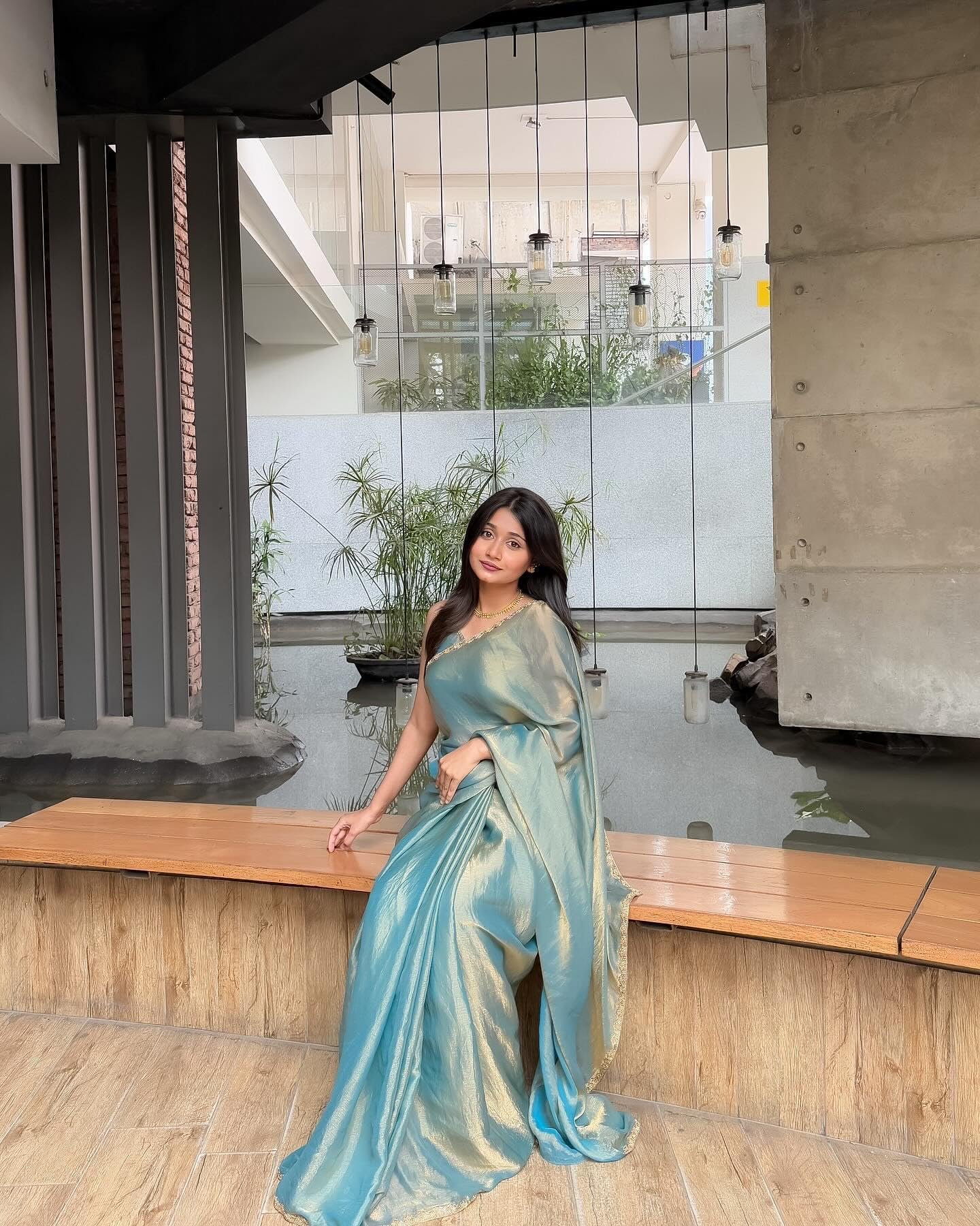 Sidhidata Women's Soft Fandy Silk Saree With Hand Work Lace Boarder & Comes With Unstitched Blouse Piece (Chhaava) (V Sky Blue) - Image 4